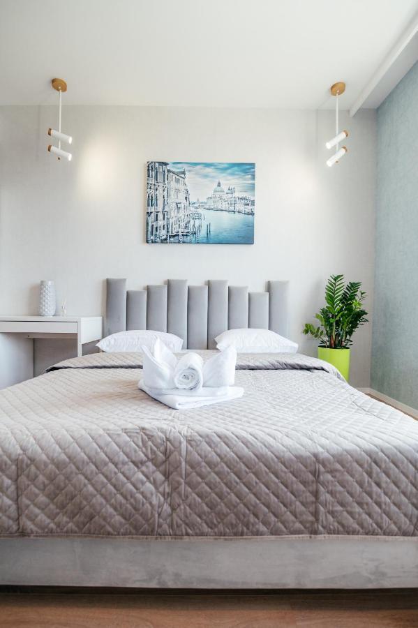 Pearl Premium Apartments 3 เคียฟ ภายนอก รูปภาพ