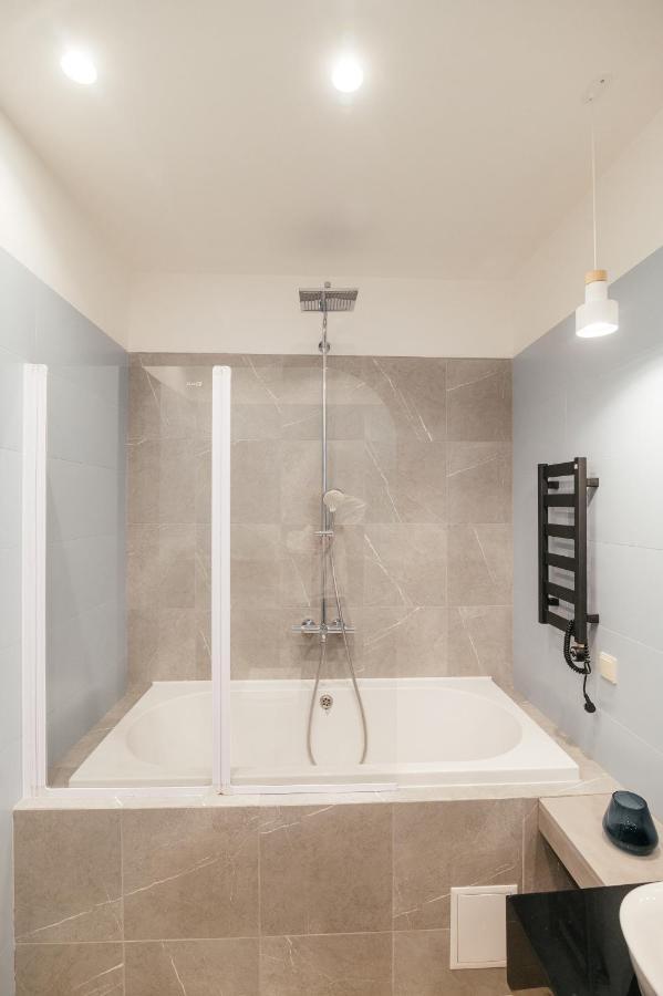 Pearl Premium Apartments 3 เคียฟ ภายนอก รูปภาพ